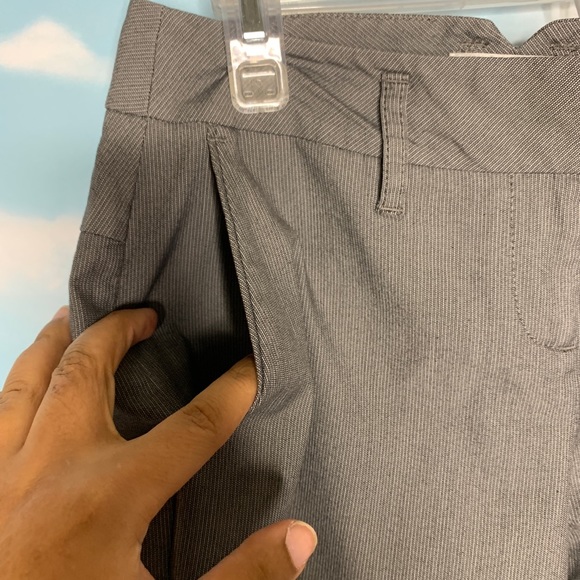Loft- Gray Striped Trousers size 00P - Picture 3 of 7